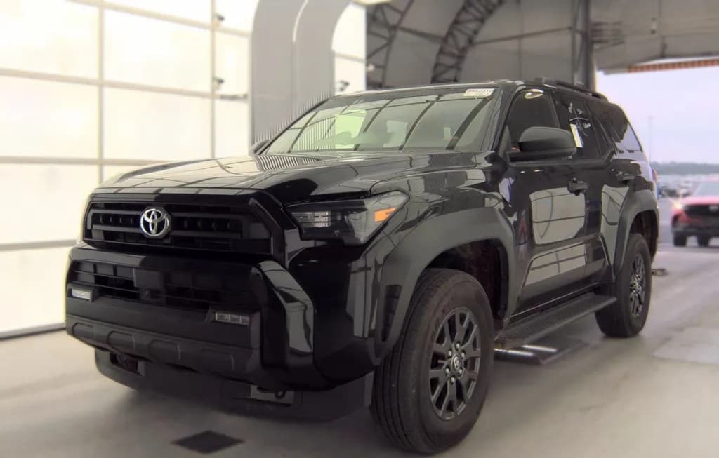 2025 TOYOTA 4RUNNER SR5