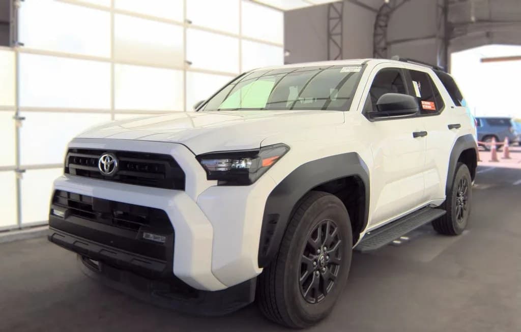 2025 TOYOTA 4RUNNER SR5