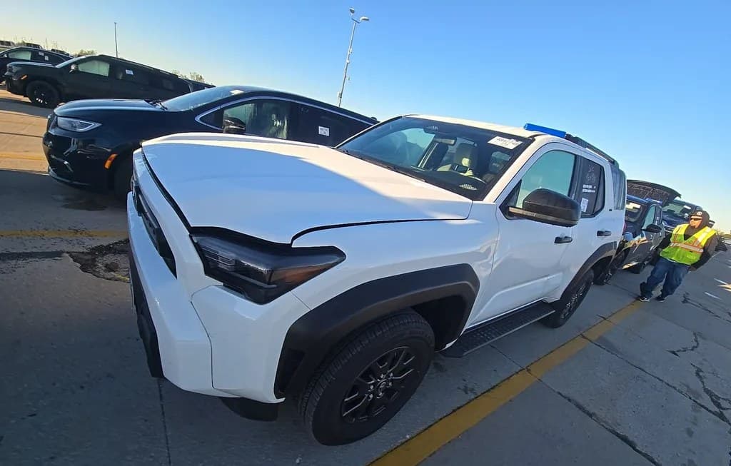 2026 TOYOTA 4RUNNER SR5