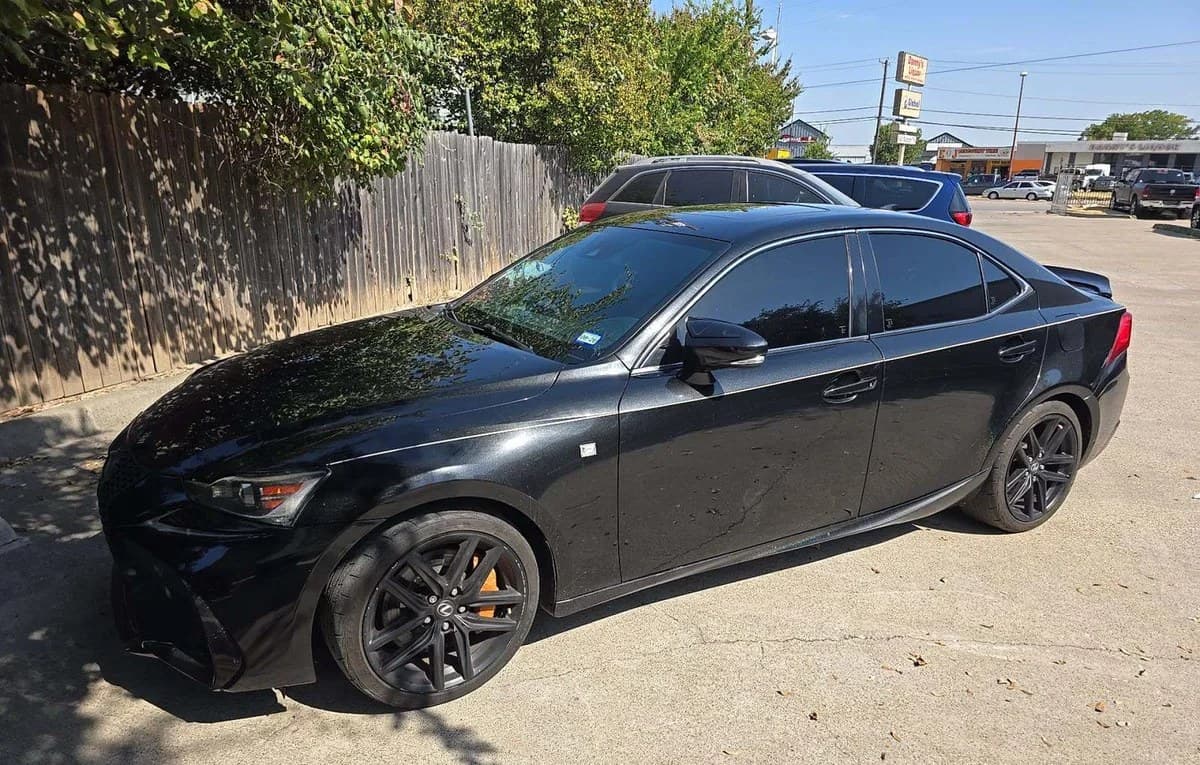 2017 LEXUS IS IS 200t 2