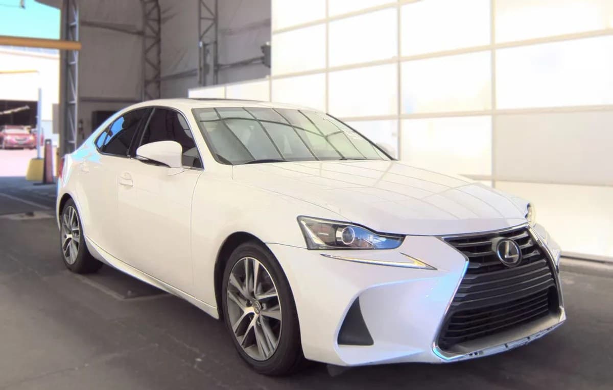 2019 LEXUS IS IS 300 4