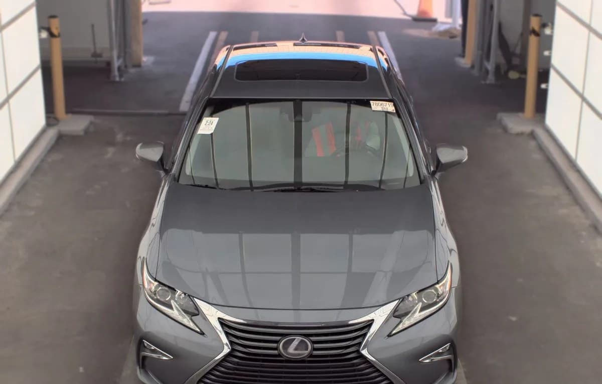 2017 LEXUS ES 350 3