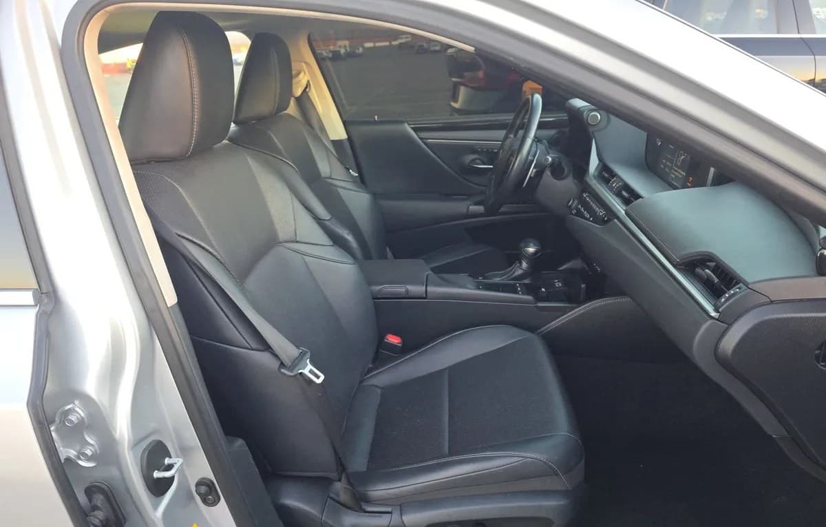 2019 LEXUS ES ES 350 5