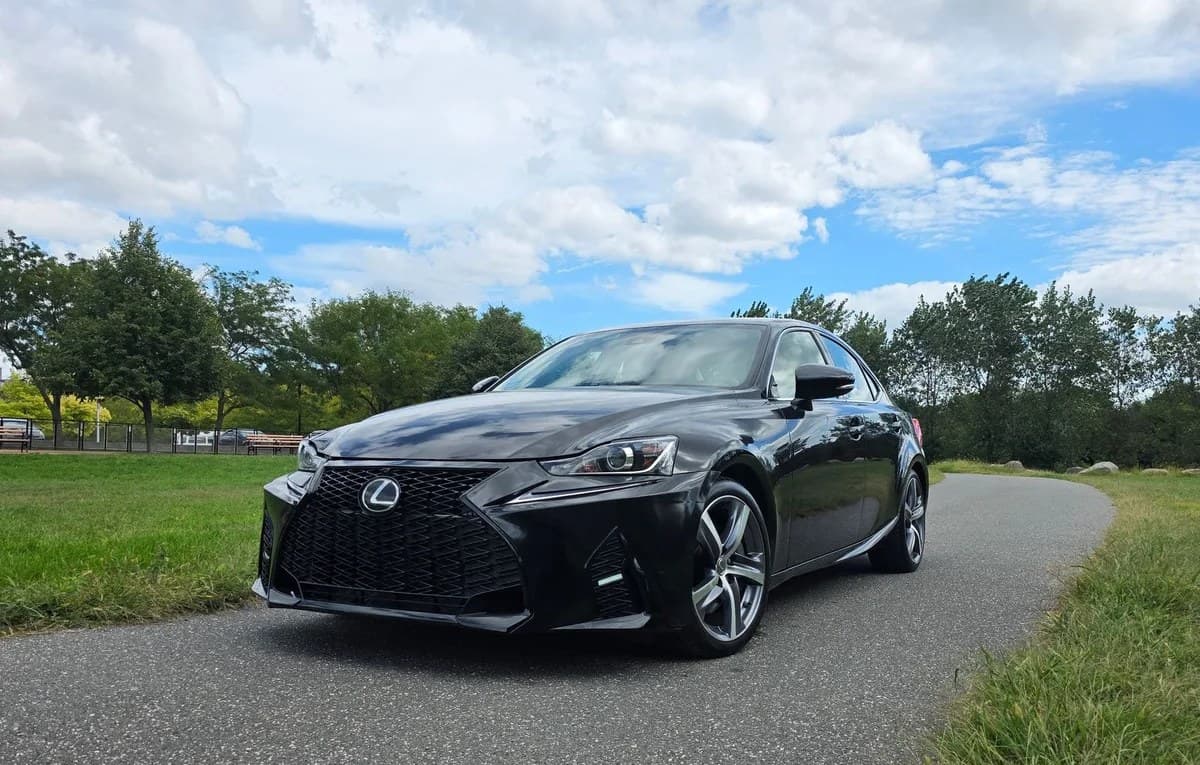 2017 LEXUS IS IS 300 7
