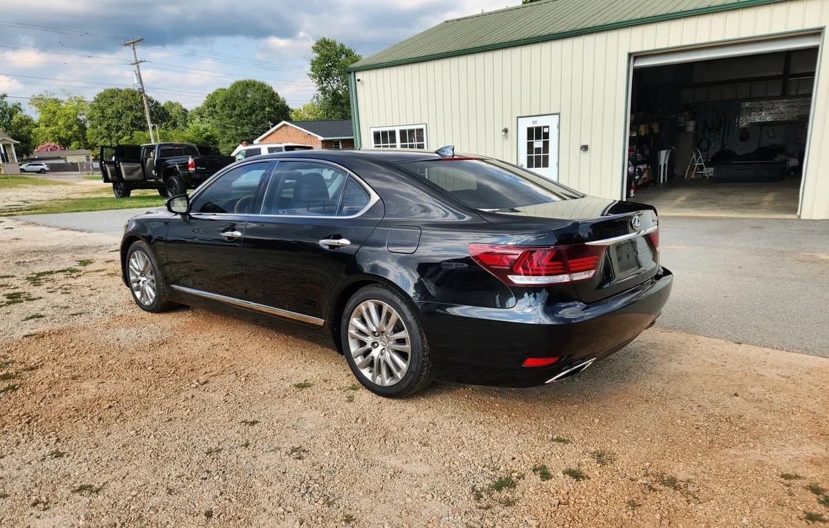 2017 LEXUS LS LS 460L 4