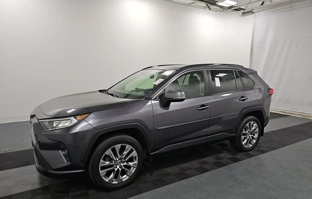 2020 TOYOTA RAV4 XLE PREMIUM