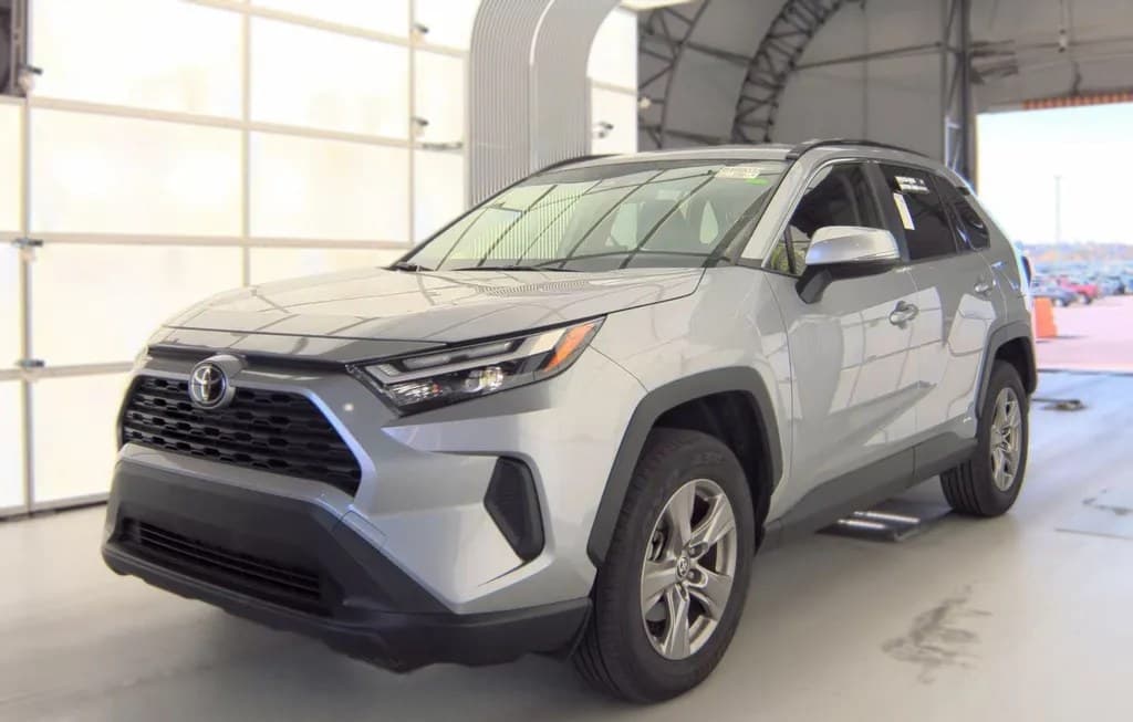 2025 TOYOTA RAV4 HYBRID LE