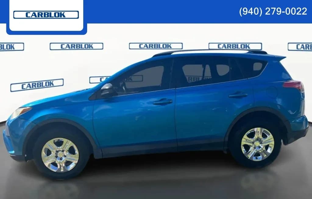 2018 TOYOTA RAV4 LE 5