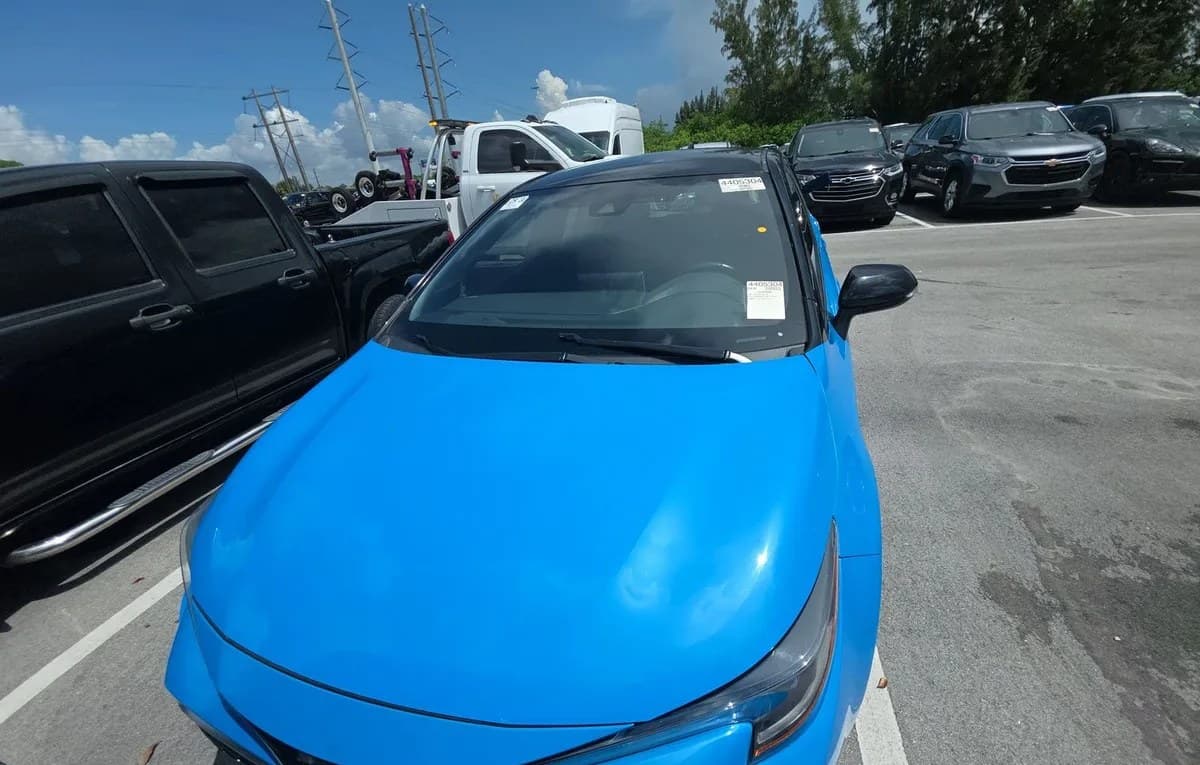 2021 TOYOTA COROLLA XSE 3