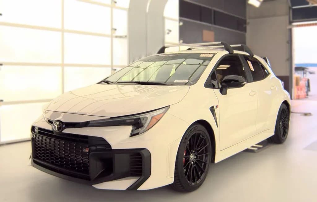 2025 TOYOTA GR COROLLA CORE