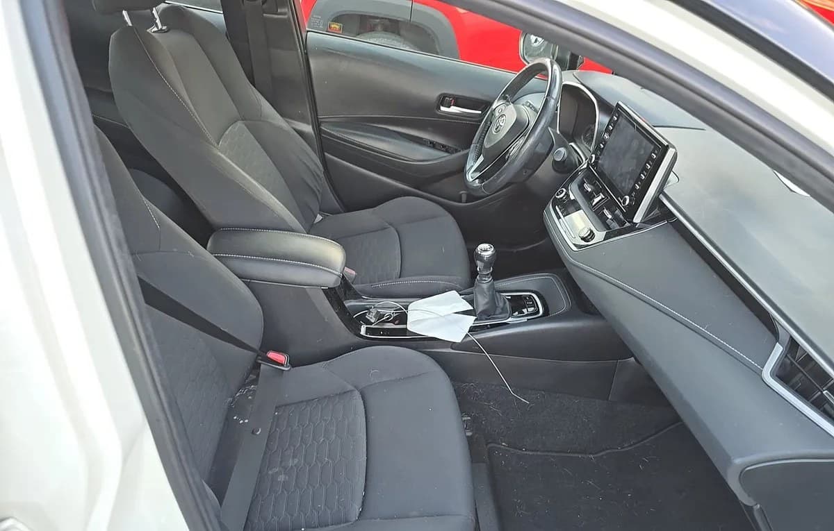 2020 TOYOTA COROLLA SE 5