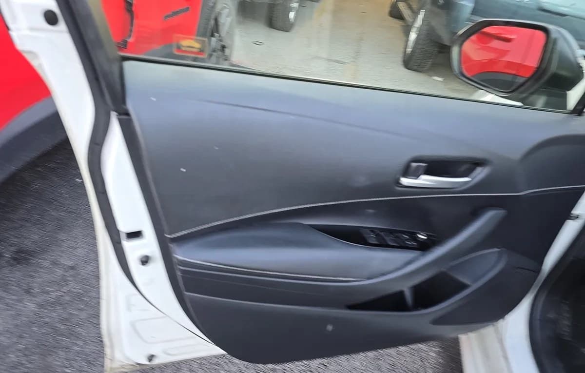 2020 TOYOTA COROLLA SE 6