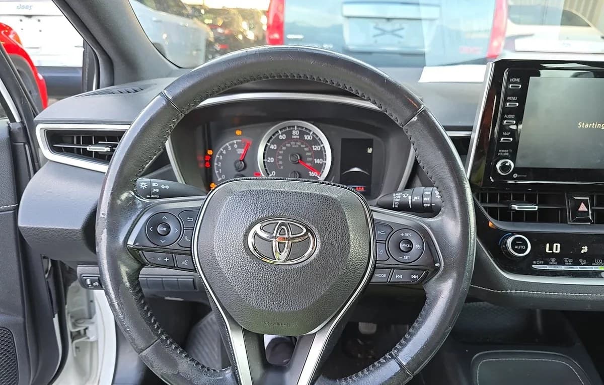 2020 TOYOTA COROLLA SE 7