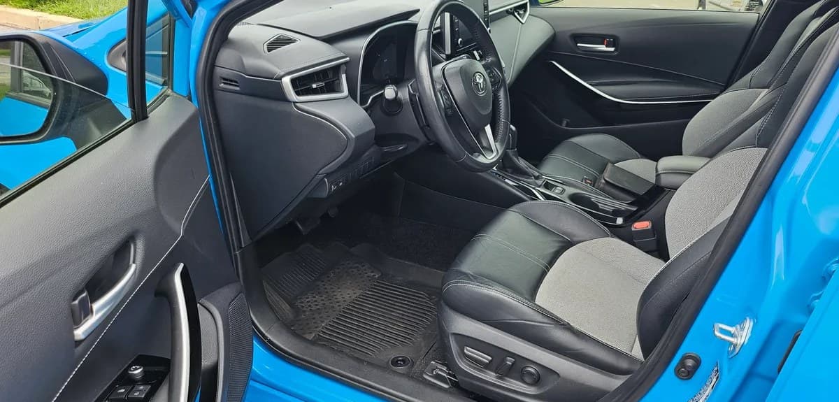 2021 TOYOTA COROLLA XSE 6