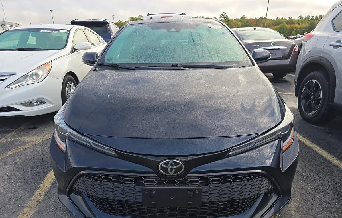 2021 TOYOTA COROLLA HATCHBACK SE 3