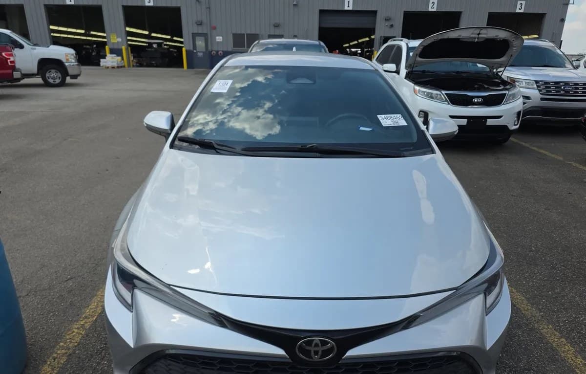 2024 TOYOTA COROLLA SE 3