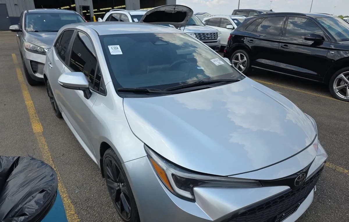 2024 TOYOTA COROLLA SE 4