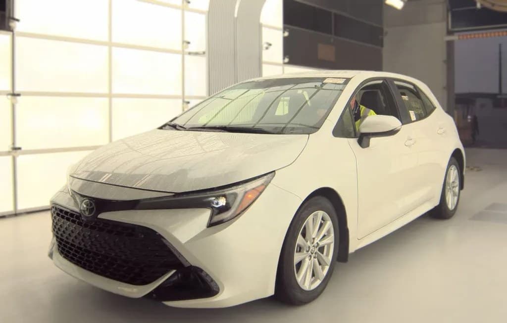 2023 TOYOTA COROLLA HATCHBACK SE