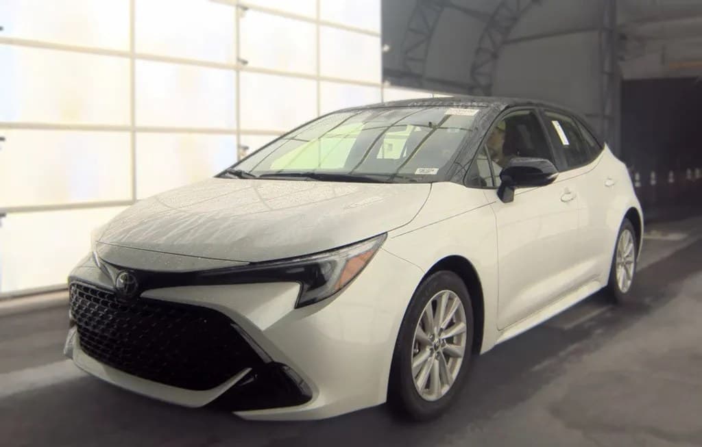 2025 TOYOTA COROLLA HATCHBACK SE