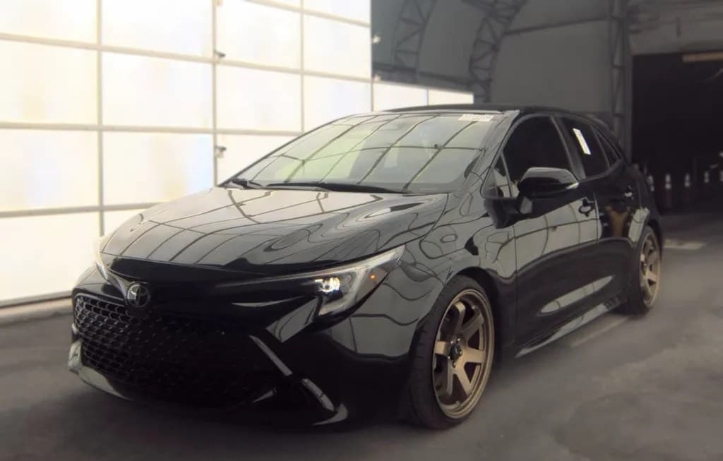 2025 TOYOTA COROLLA HATCHBACK SE