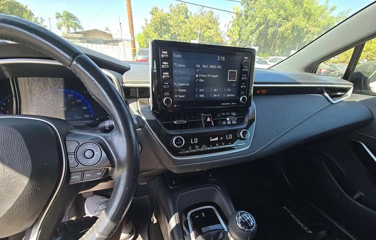 2019 TOYOTA COROLLA XSE 7