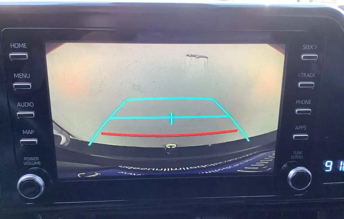 2019 TOYOTA C-HR XLE 7