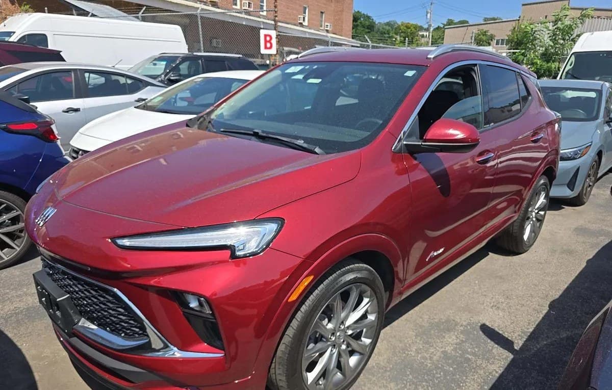 2024 BUICK ENCORE GX Avenir 2