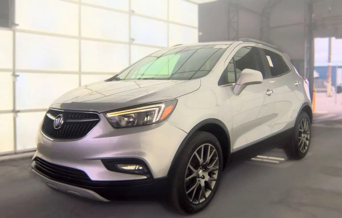 2020 BUICK ENCORE SPORT Touring 2