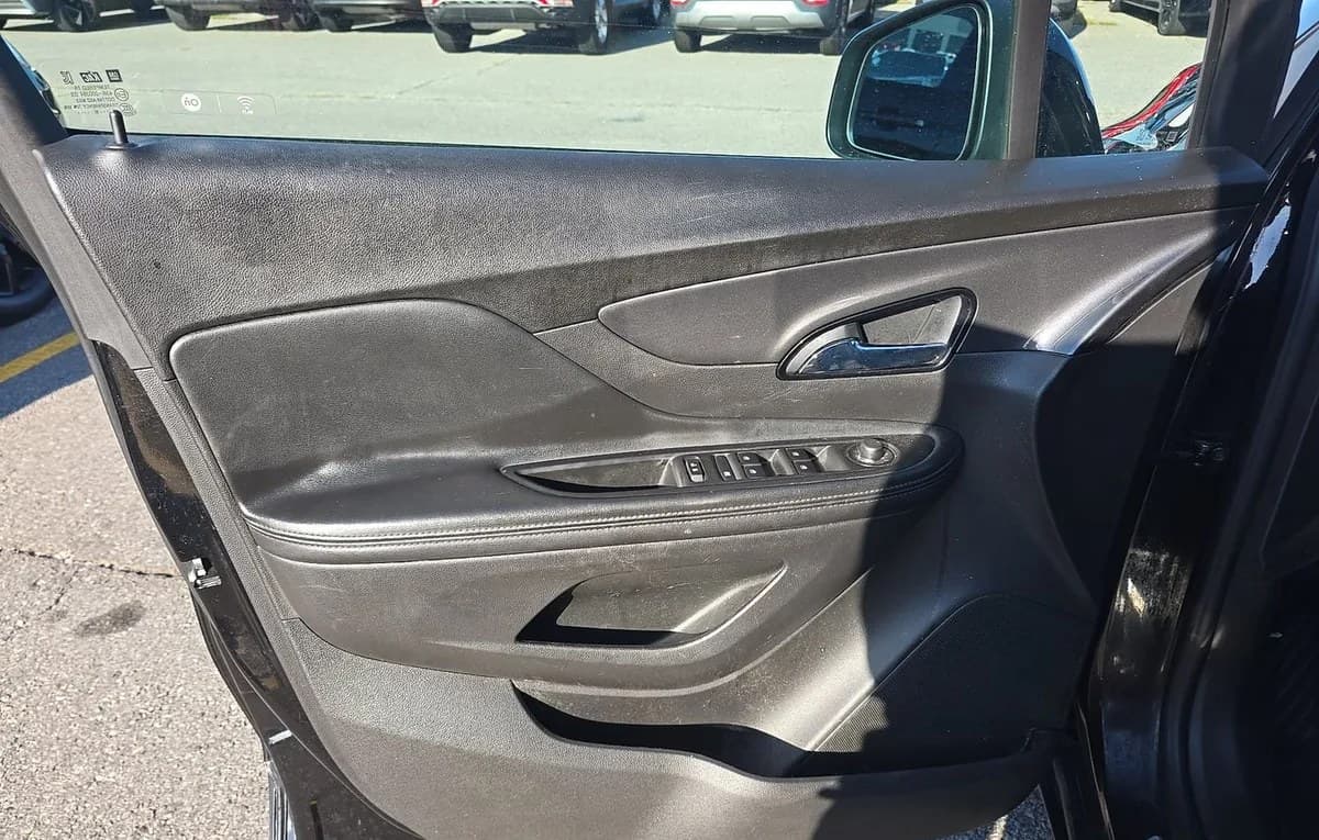 2019 BUICK ENCORE PREFERRED 1SB 6