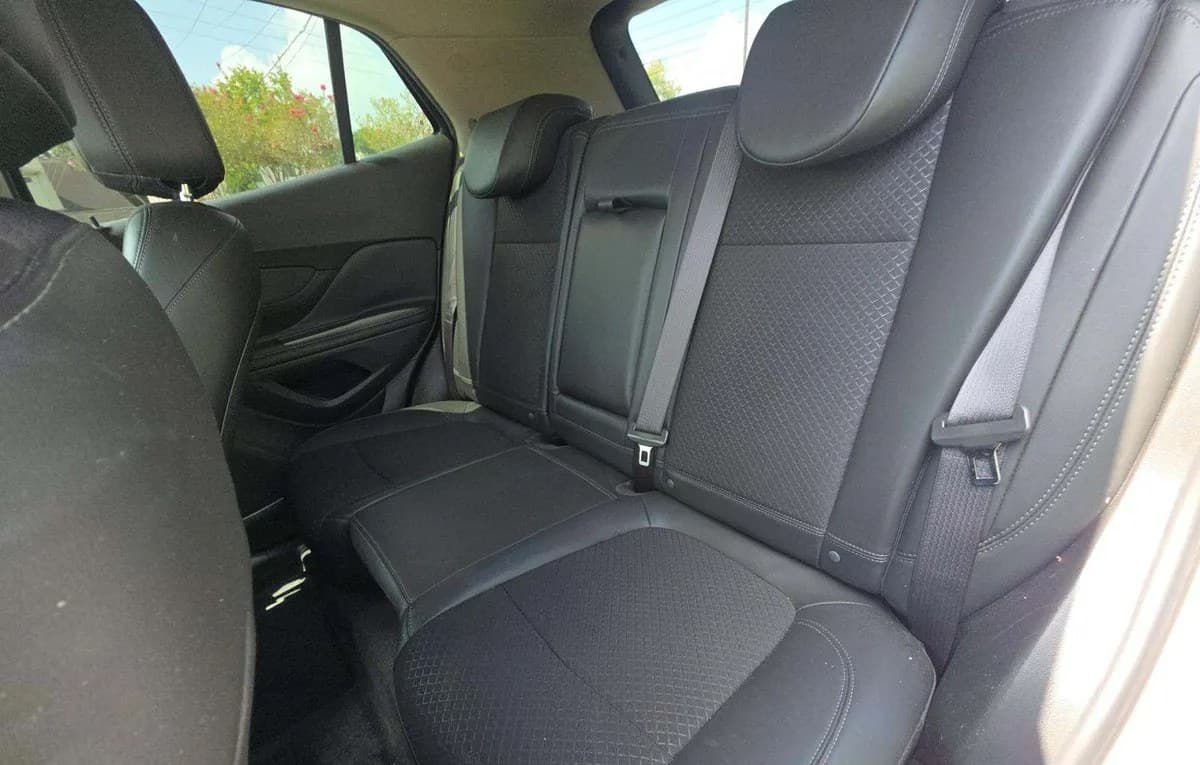 2021 BUICK ENCORE PREFERRED 1SB 7