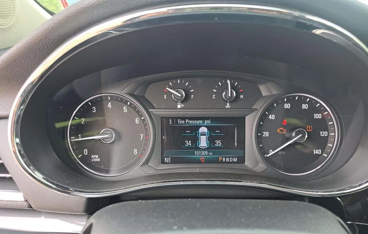 2018 BUICK ENCORE PREFERRED 1SB 6