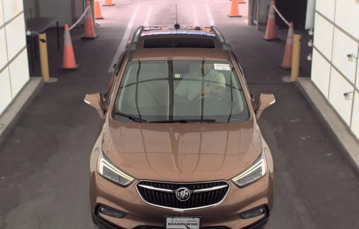 2017 BUICK ENCORE Essence 3