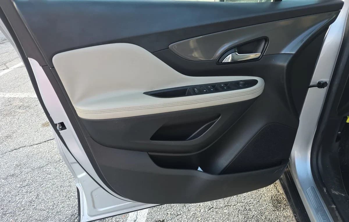 2017 BUICK ENCORE Essence 6