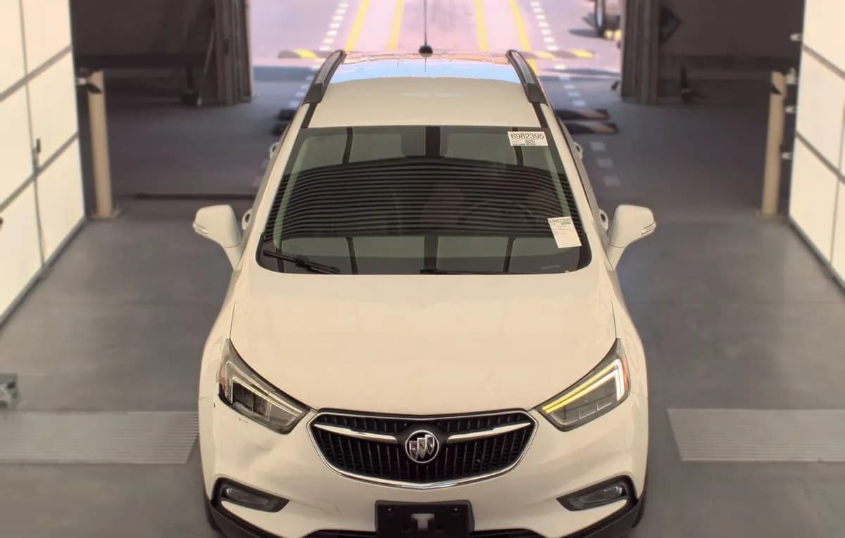 2020 BUICK ENCORE Essence 2