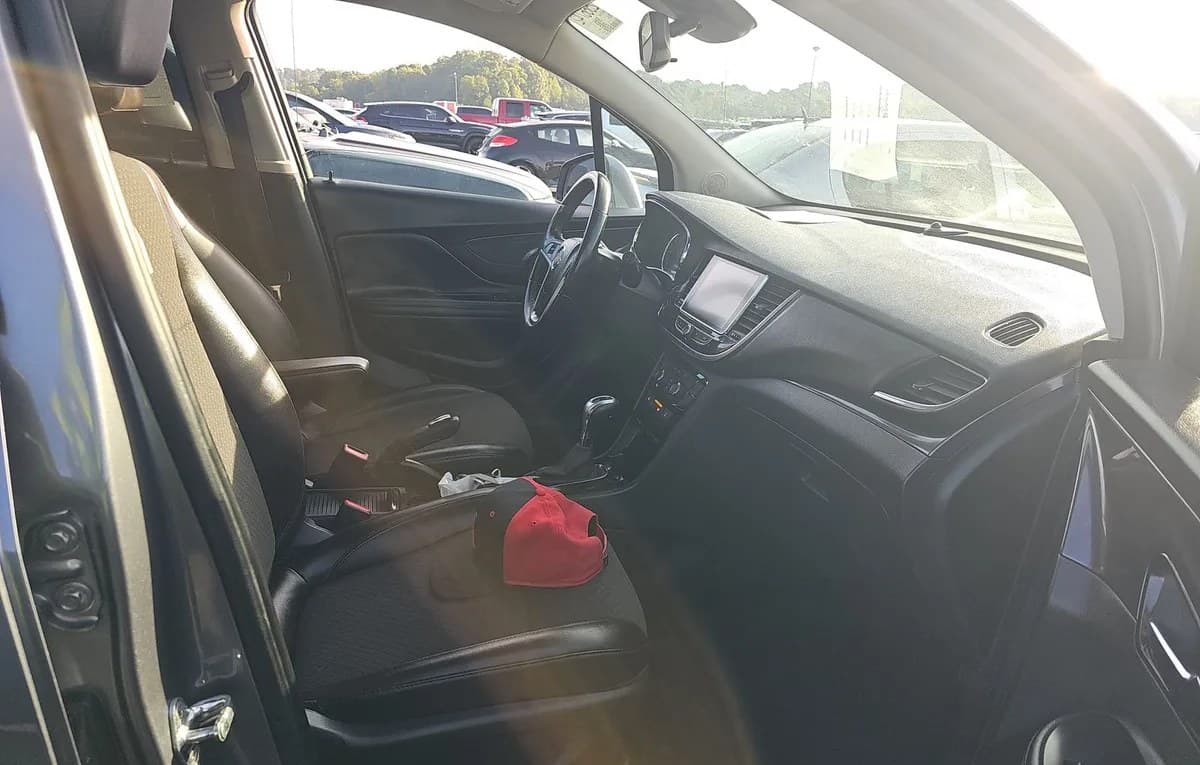 2019 BUICK ENCORE Preferred 5