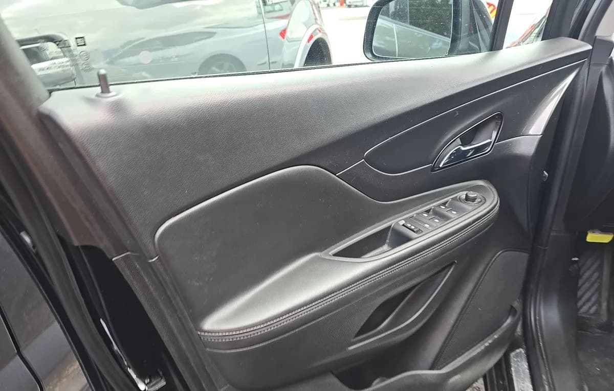 2017 BUICK ENCORE Preferred 5