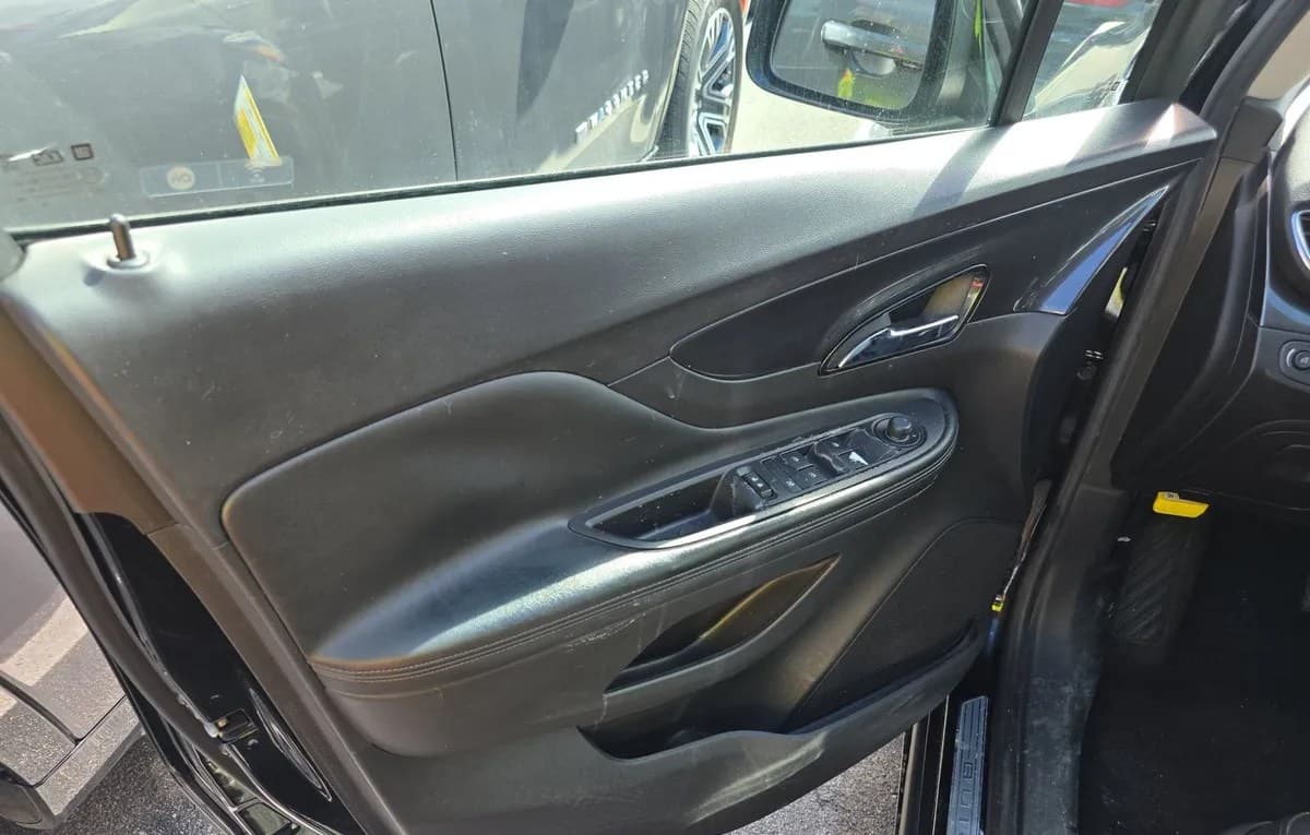 2019 BUICK ENCORE Essence 5