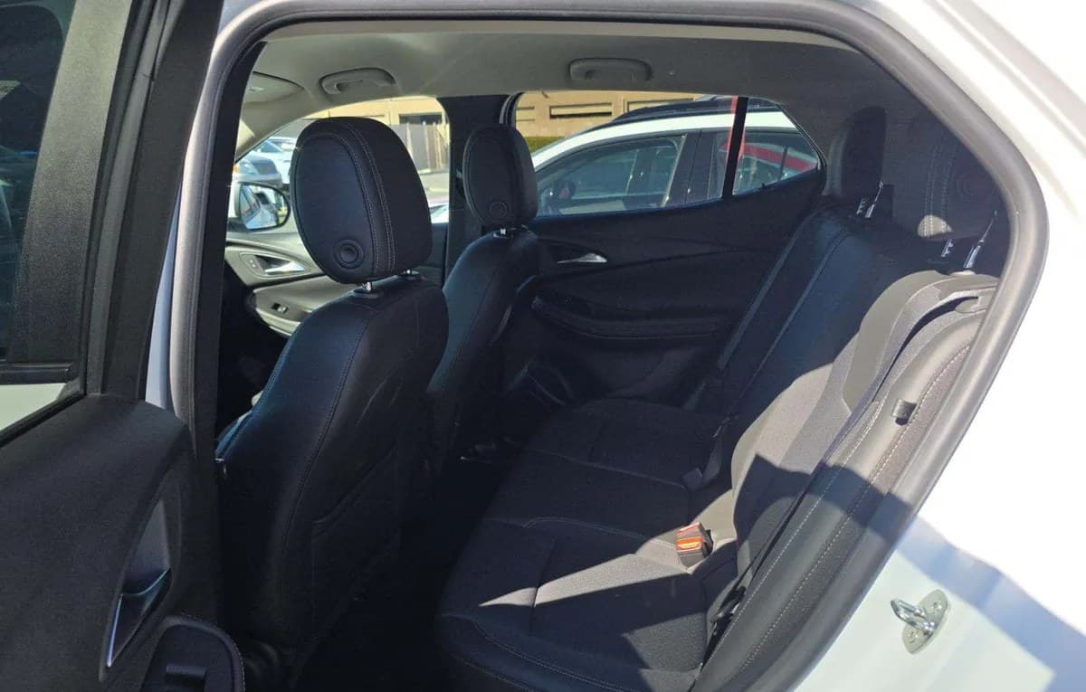 2023 BUICK ENCORE GX PREFERRED 1SB 7