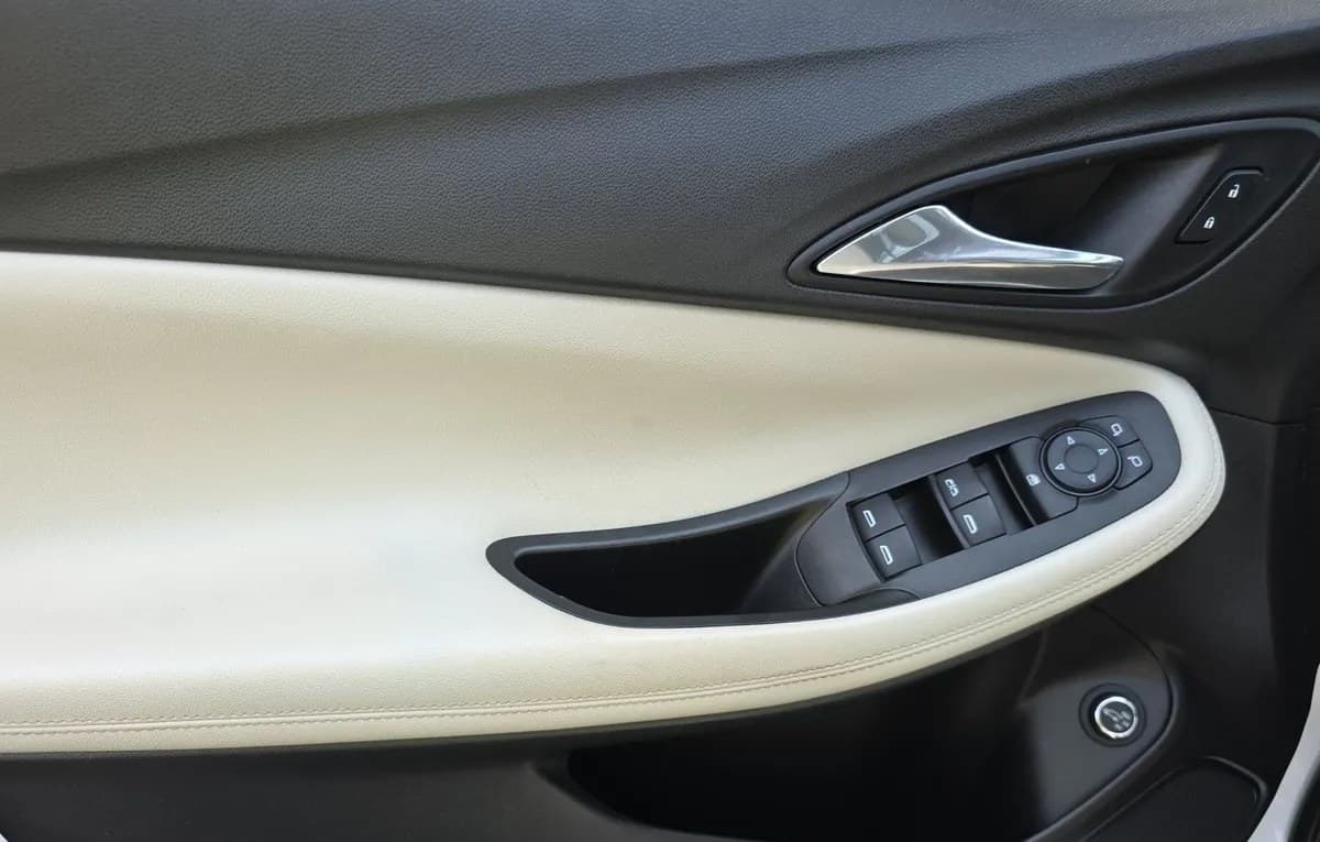 2021 BUICK ENCORE GX Select 6