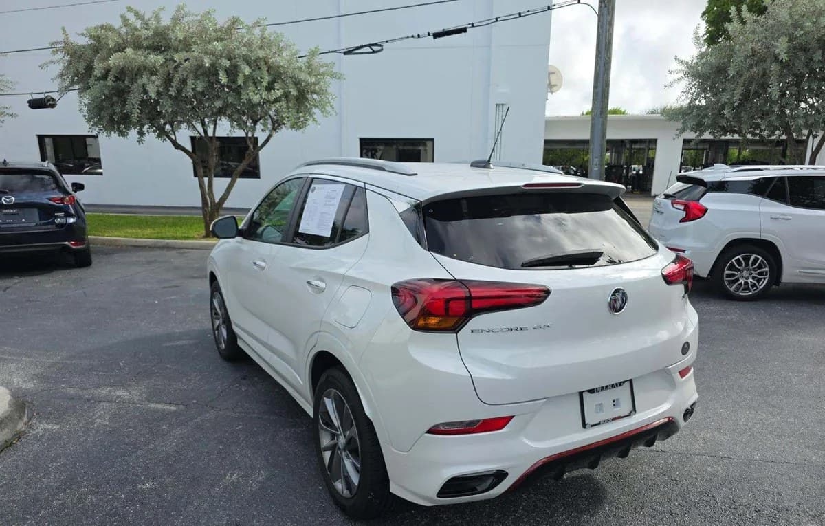 2023 BUICK ENCORE GX Select 3