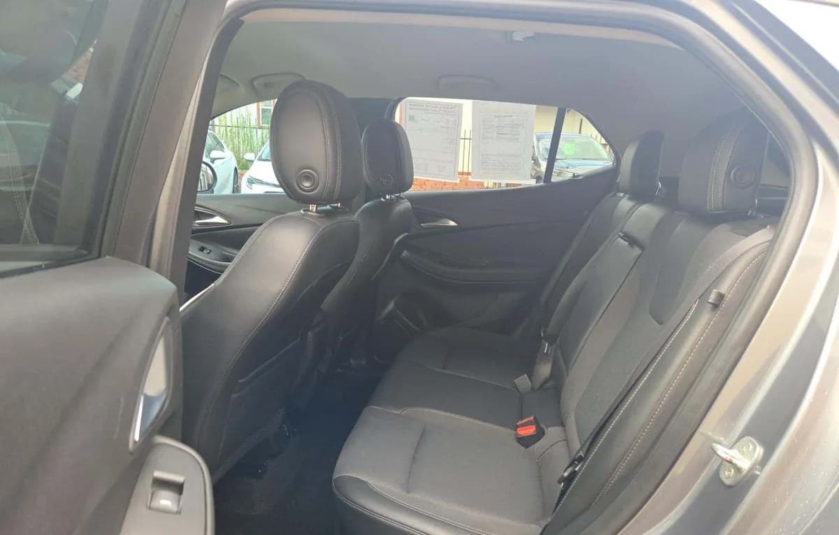 2021 BUICK ENCORE GX Select 7