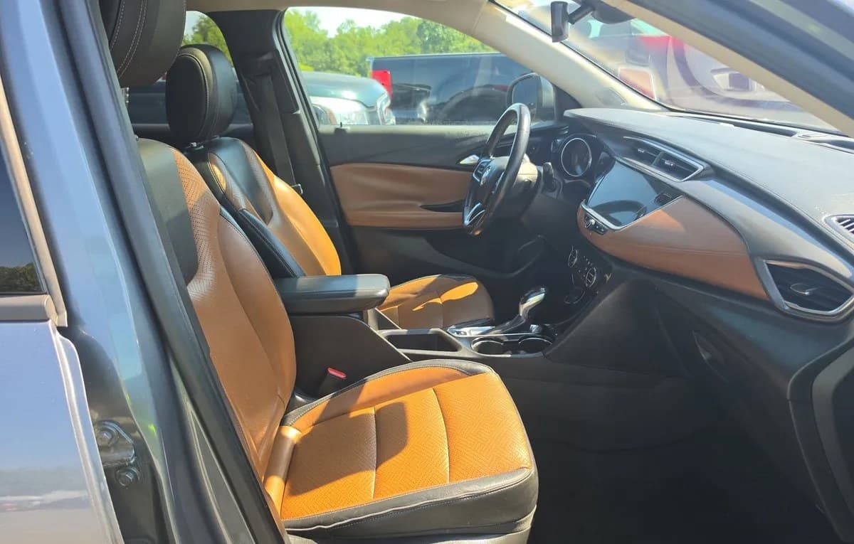 2021 BUICK ENCORE GX Essence 5