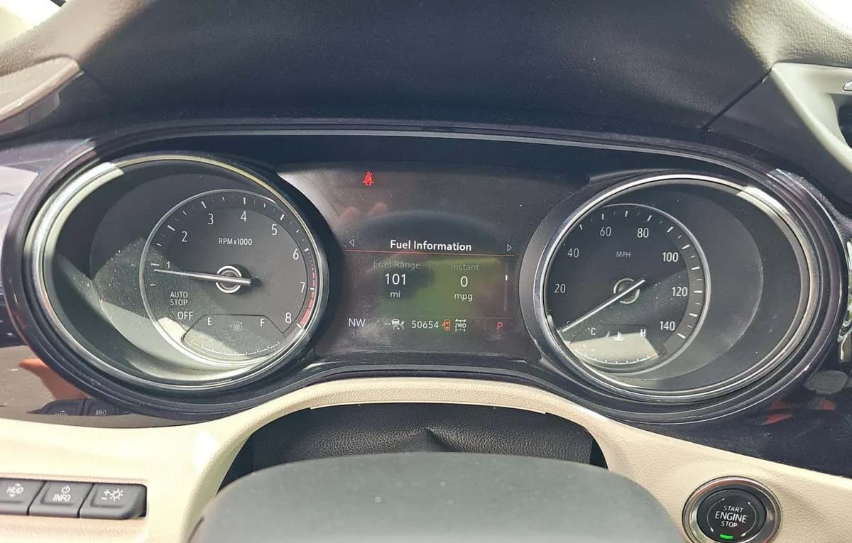 2021 BUICK ENCORE GX Essence 6