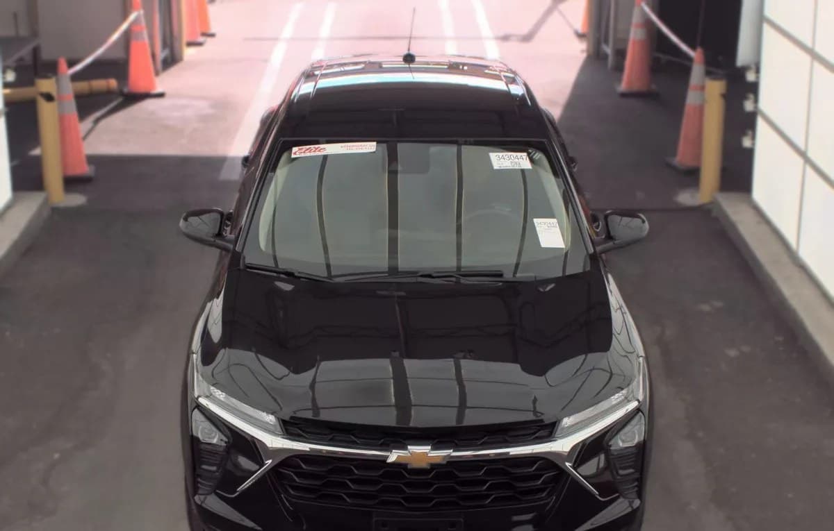 2024 CHEVROLET TRAX LS 3