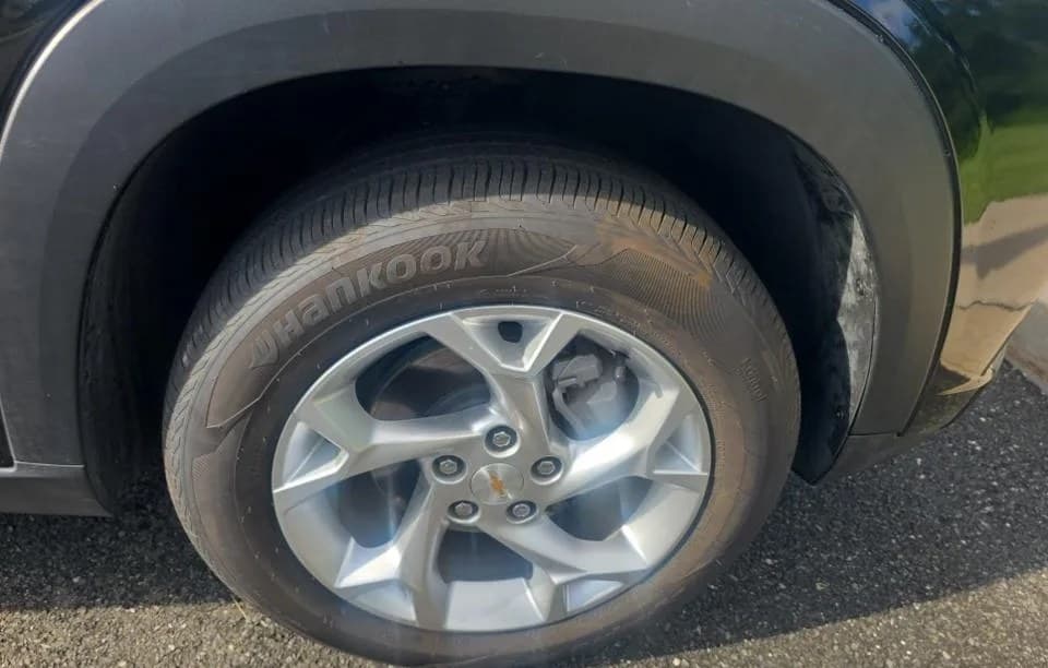 2025 CHEVROLET TRAX LS 6