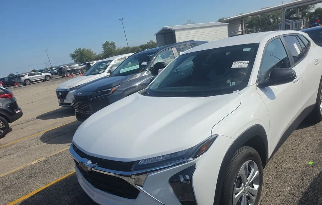 2026 CHEVROLET TRAX LS