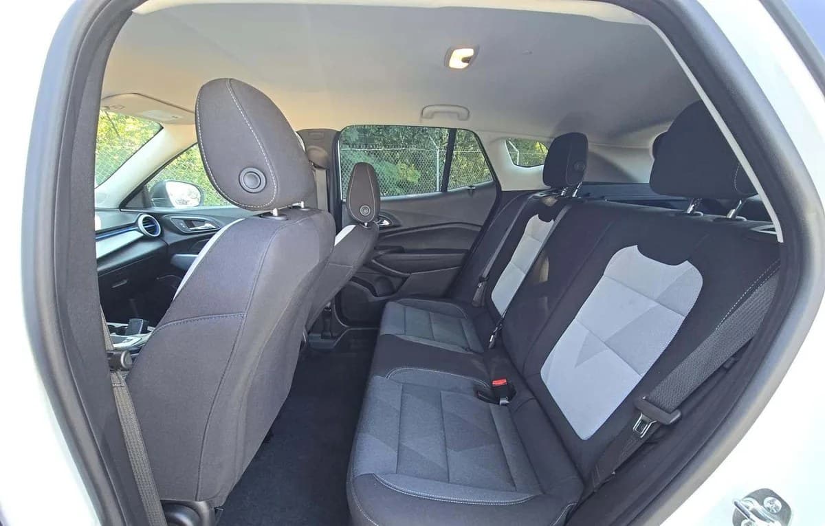2026 CHEVROLET TRAX LS 7