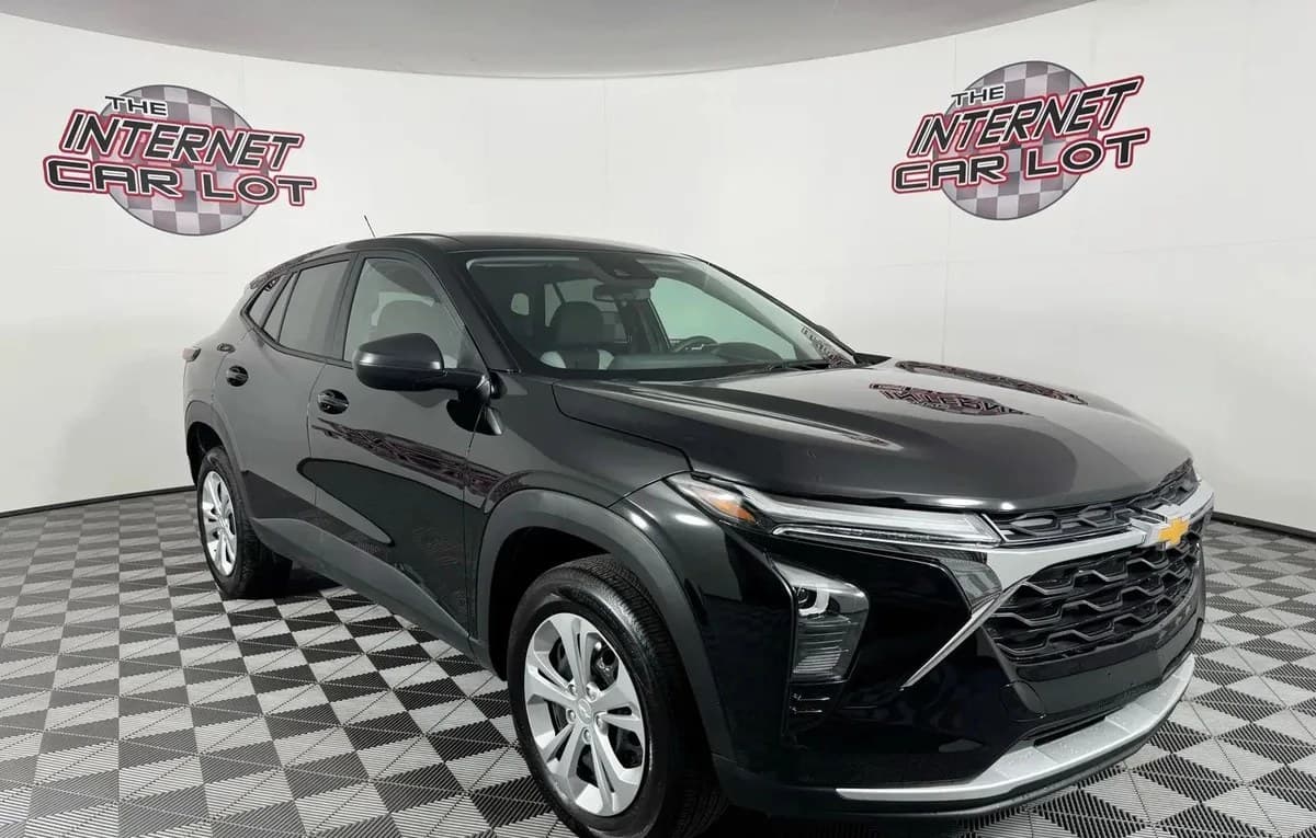 2025 CHEVROLET TRAX LS 6
