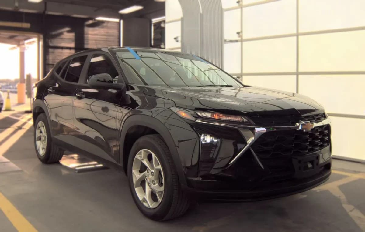 2026 CHEVROLET TRAX LS 4