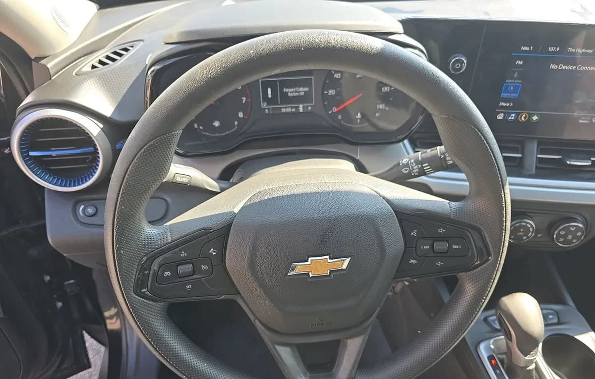2026 CHEVROLET TRAX LS 7